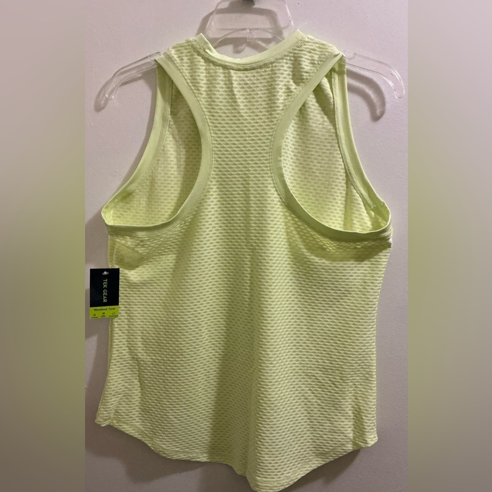 Tek Gear Women's Light Green Mesh look Tank Top - Picture 2 of 4
